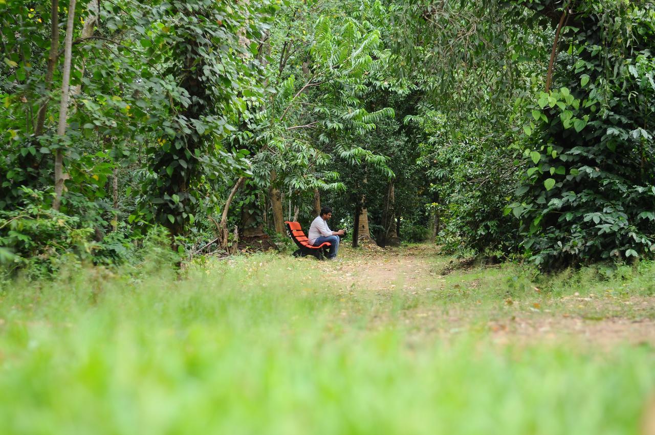 Trippers Stay Kushālnagar Exterior foto